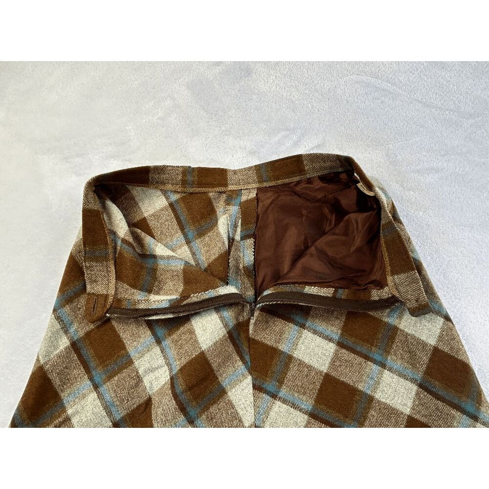 Vintage 1960s Brown/Gray Plaid Below Knee A Line Skirt, Size 12/ Waist 26, Retro - Picture 5 of 8